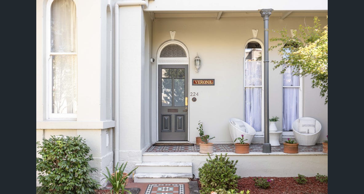 Exterior architecture of Verona House